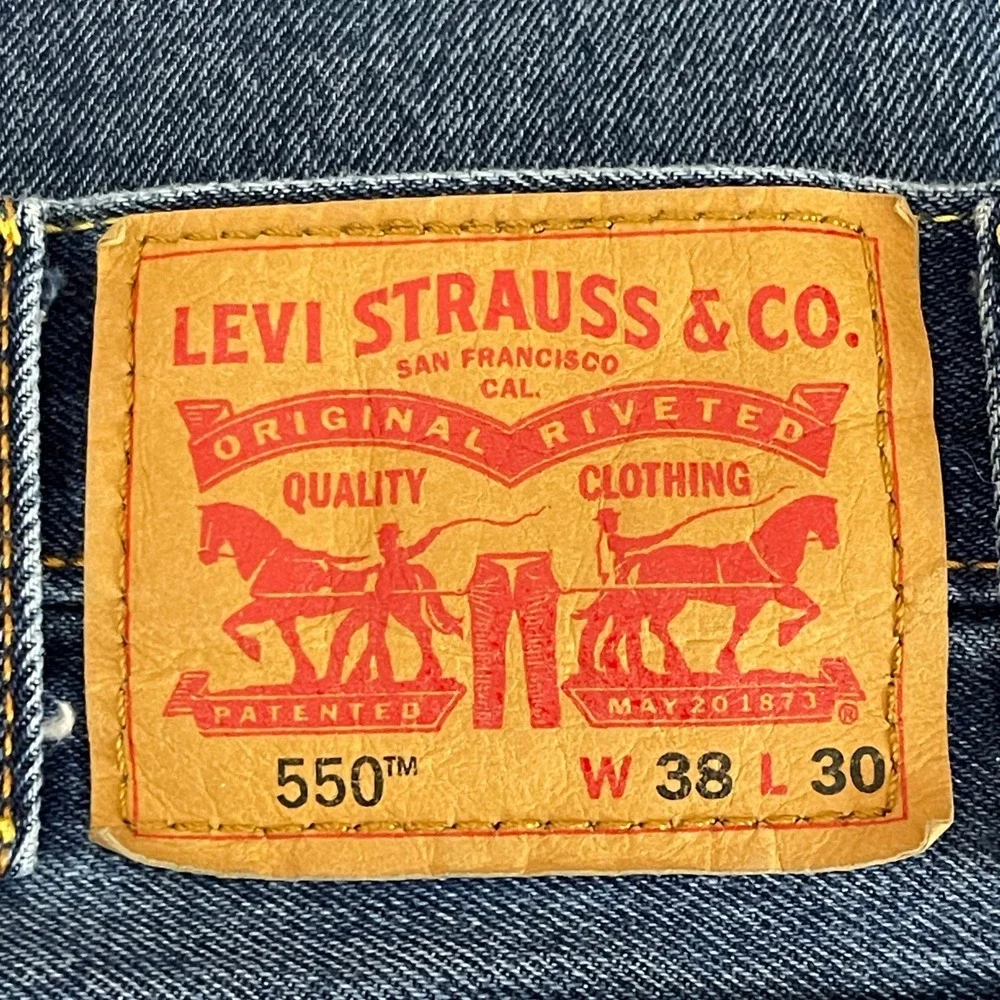Levis 550 Relaxed Fit Mens 38x29 100% Cotton Medium Wash Denim‎ Blue Jeans Zip